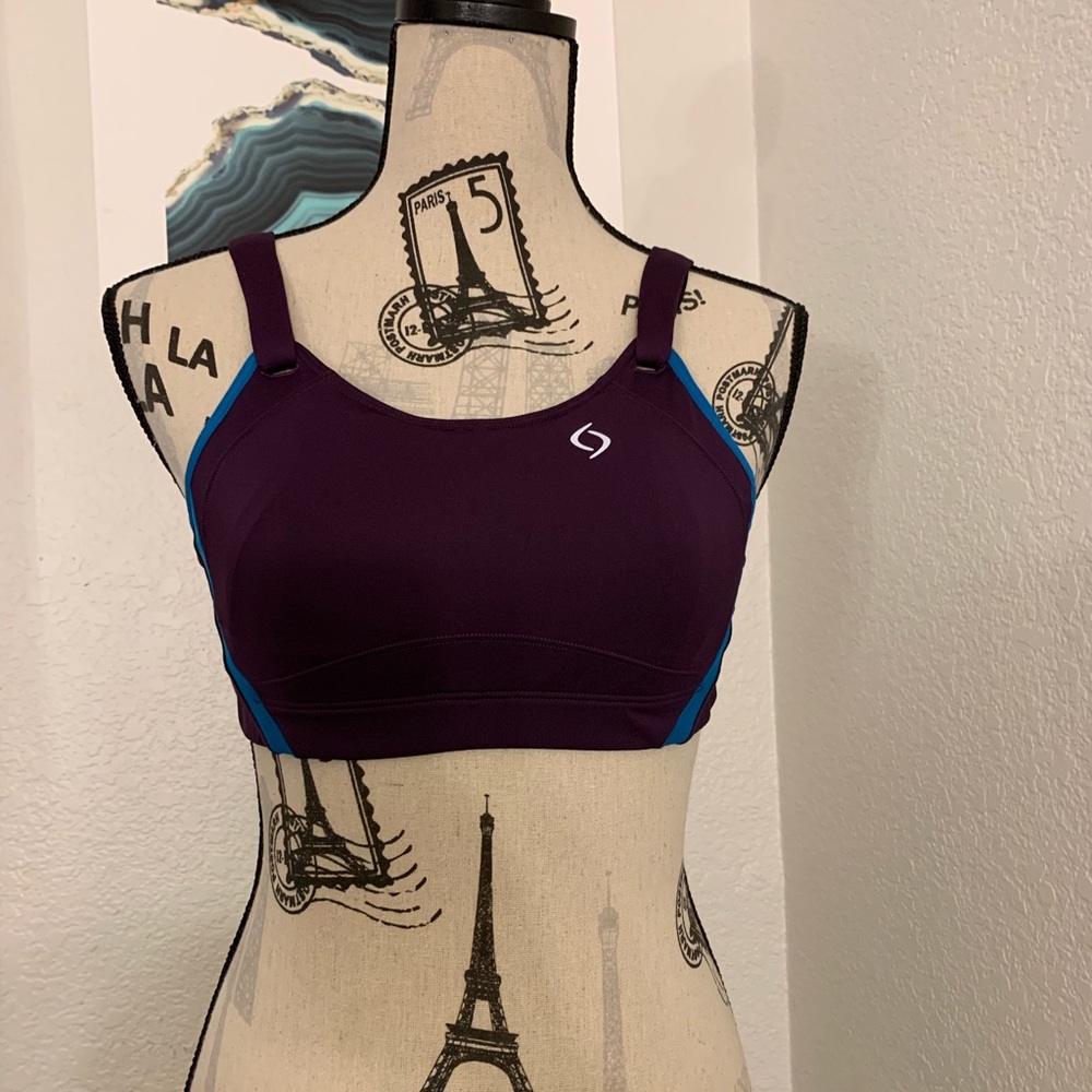 Brooks Jubralee sports Bra 34D